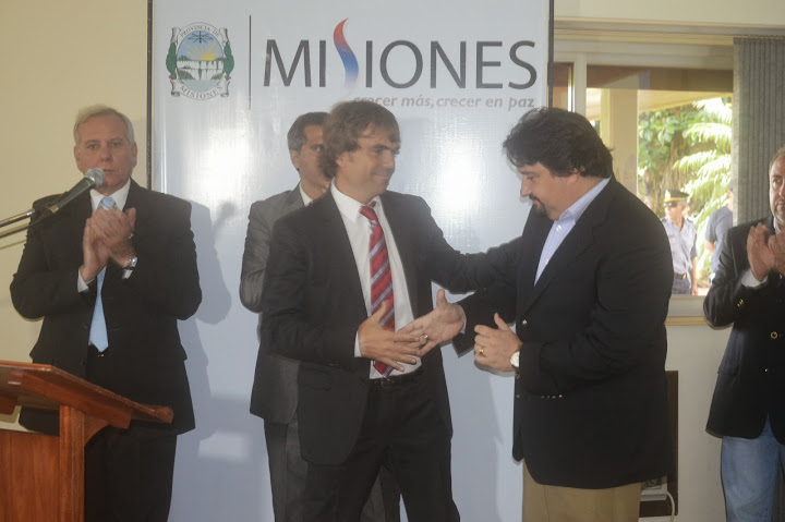 El gobernador Maurice Closs y el titular de la Administración Nacional de Aviación Civil