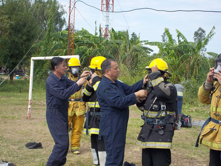 Bomberos Aeroportuarios